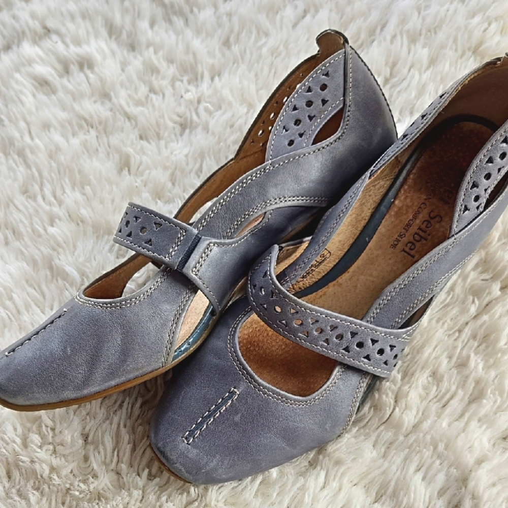 Josef Seibel Women's Gray Mary Jane Flats